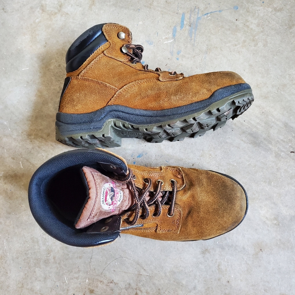 Steel toe leather work boots